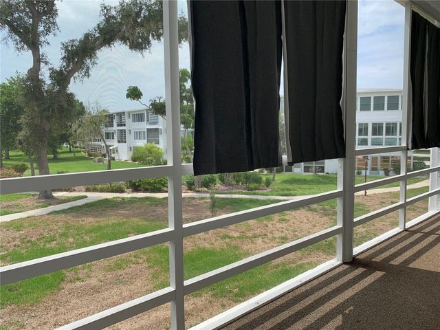 8126 112TH STREET 203, Seminole, FL 33772