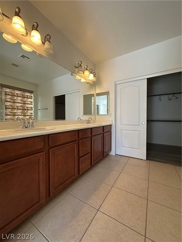 9325 Goldenbush Court, Las Vegas, NV 89148