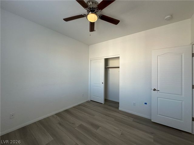 9325 Goldenbush Court, Las Vegas, NV 89148