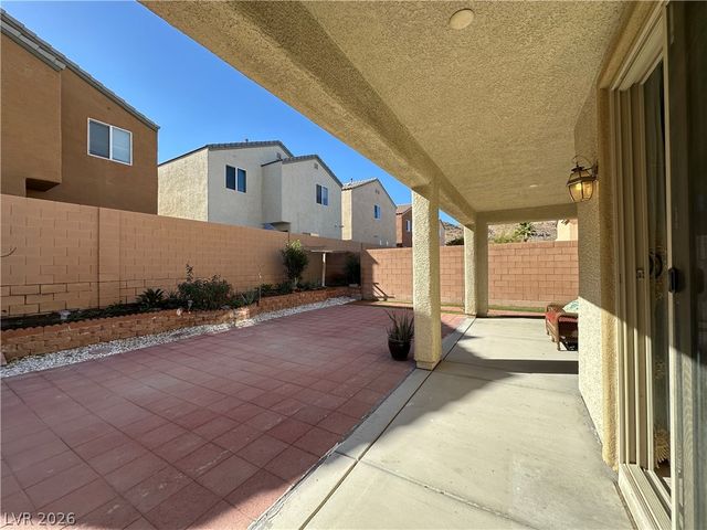 9325 Goldenbush Court, Las Vegas, NV 89148