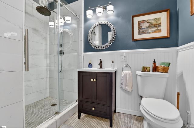 200 E Greenwood Street, Landrum, SC 29356