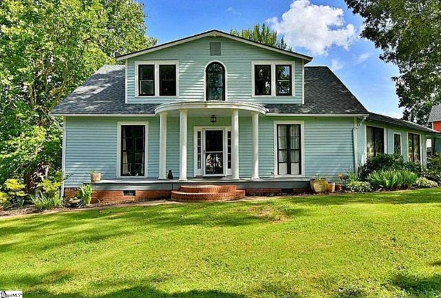 200 E Greenwood Street, Landrum, SC 29356