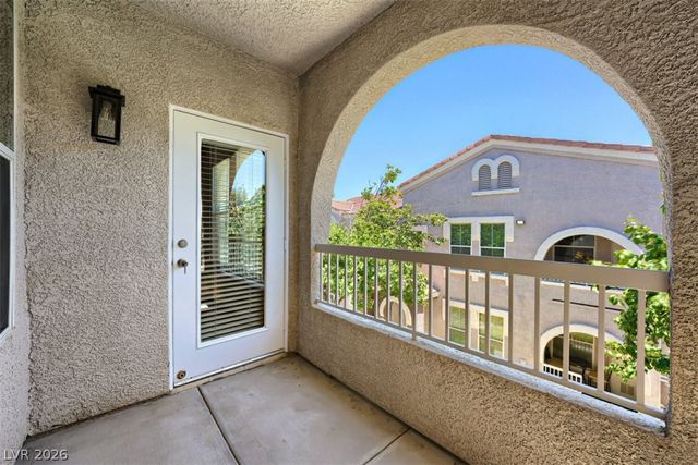 10001 Peace Way 2288, Las Vegas, NV 89147