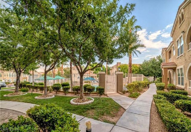 10001 Peace Way 2288, Las Vegas, NV 89147