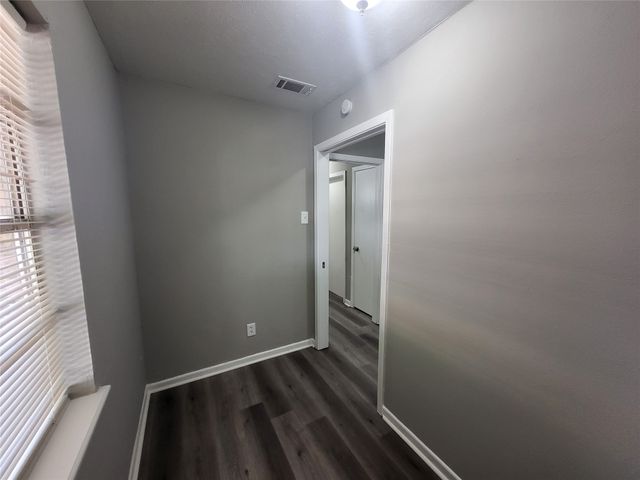 1503 E Wells Avenue, Sherman, TX 75090