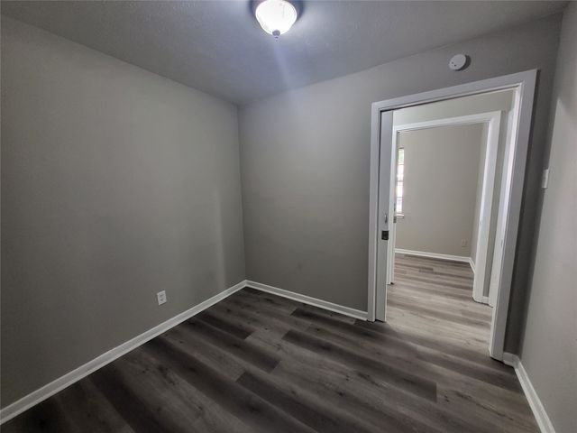 1503 E Wells Avenue, Sherman, TX 75090