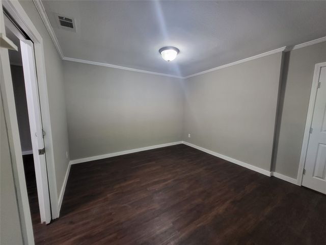1503 E Wells Avenue, Sherman, TX 75090