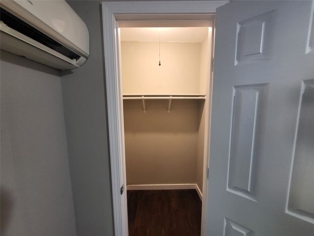 1503 E Wells Avenue, Sherman, TX 75090