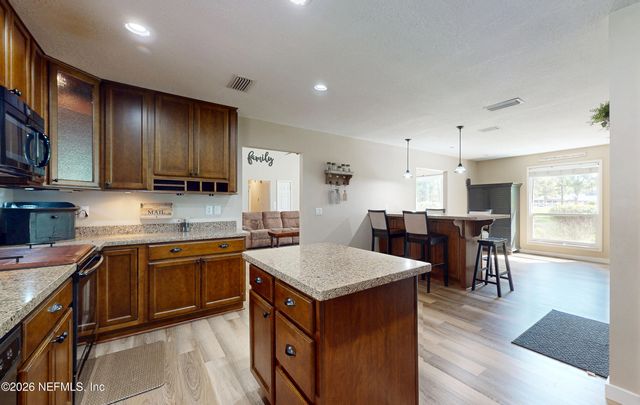 4201 SIDEWINDER Trail, Middleburg, FL 32068