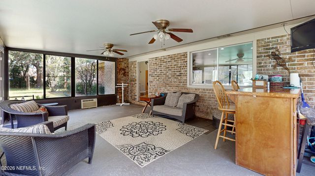 4201 SIDEWINDER Trail, Middleburg, FL 32068