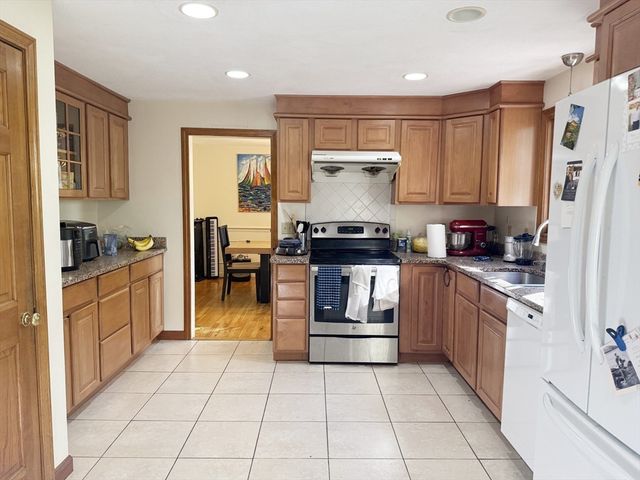 14 Kings Ct. 14, Arlington, MA 02474