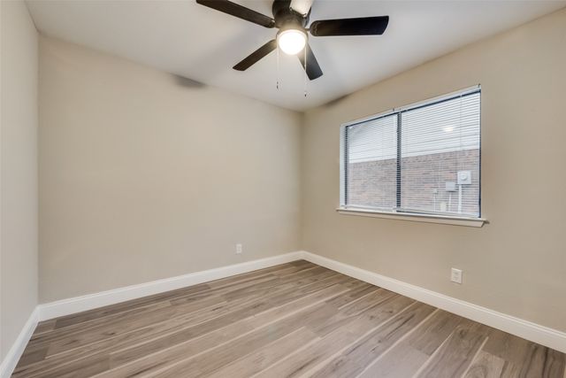 3301 Cliffview Drive, Corinth, TX 76210