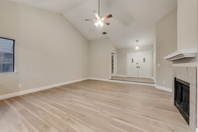 3301 Cliffview Drive, Corinth, TX 76210