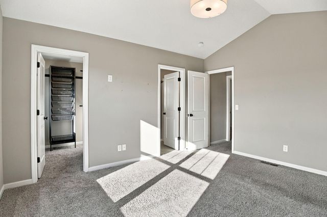 10097 Mississippi Dunes Boulevard S, Cottage Grove, MN 55016