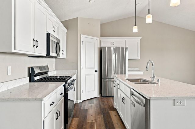 10097 Mississippi Dunes Boulevard S, Cottage Grove, MN 55016