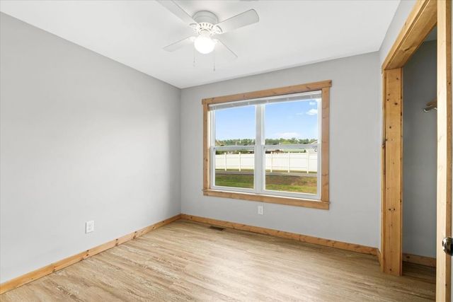 4 W 5th Avenue, Chatsworth, GA 30705