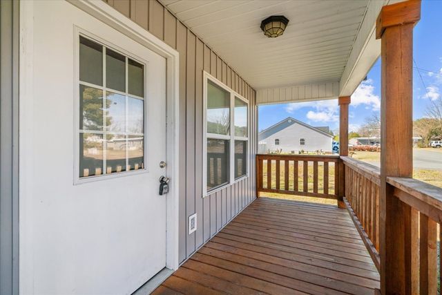 4 W 5th Avenue, Chatsworth, GA 30705