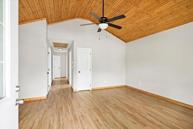 4 W 5th Avenue, Chatsworth, GA 30705