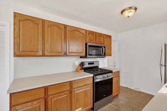 4401 Edgemont Drive, Wyoming, MI 49519
