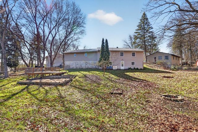 4401 Edgemont Drive, Wyoming, MI 49519