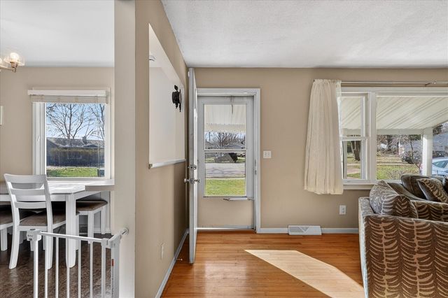 4401 Edgemont Drive, Wyoming, MI 49519