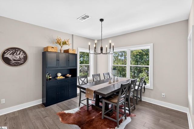 118 Squirrel Point, Six Mile, SC 29682