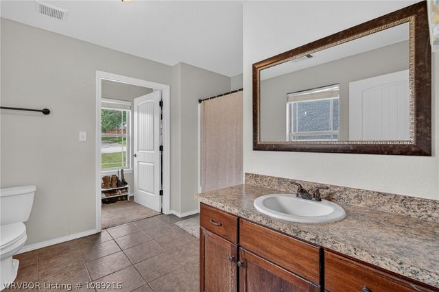 1413 Valley Forge Street, Van Buren, AR 72956