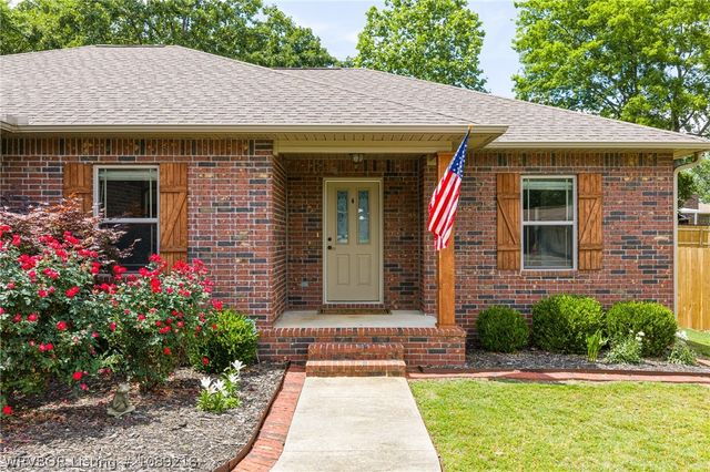 1413 Valley Forge Street, Van Buren, AR 72956