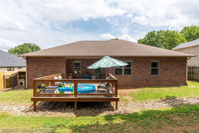 1413 Valley Forge Street, Van Buren, AR 72956