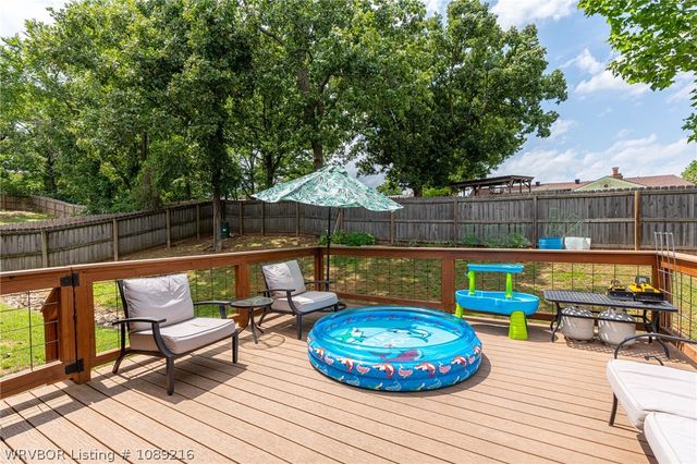 1413 Valley Forge Street, Van Buren, AR 72956