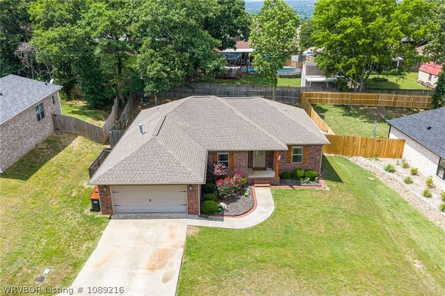 1413 Valley Forge Street, Van Buren, AR 72956