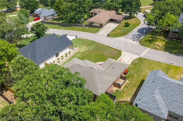 1413 Valley Forge Street, Van Buren, AR 72956
