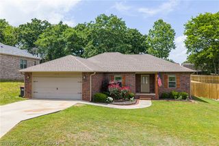 1413 Valley Forge Street, Van Buren, AR 72956