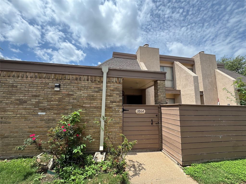3045 Park Lane 1064, Dallas, TX 75220