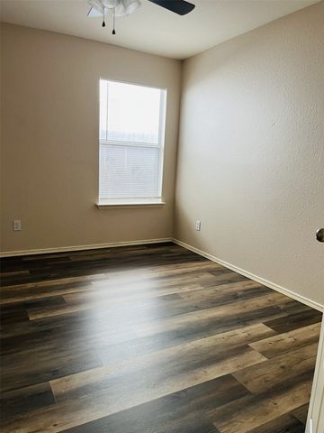 5039 Mountain Spring Trail, Fort Worth, TX 76123