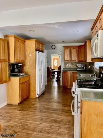 1859 W 5Th St, Piscataway Twp., NJ 08854