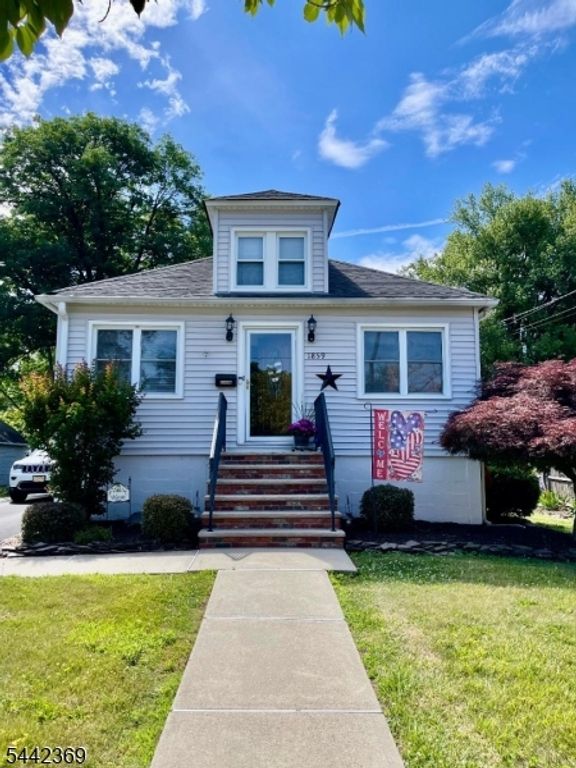 1859 W 5Th St, Piscataway Twp., NJ 08854