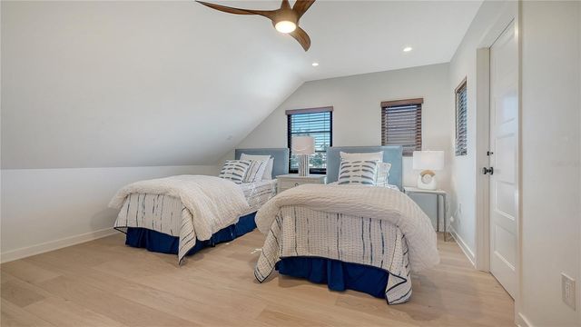 5263 AVENIDA DE CORTEZ, Sarasota, FL 34242