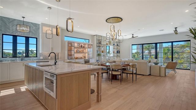 5263 AVENIDA DE CORTEZ, Sarasota, FL 34242