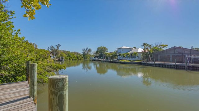 5263 AVENIDA DE CORTEZ, Sarasota, FL 34242