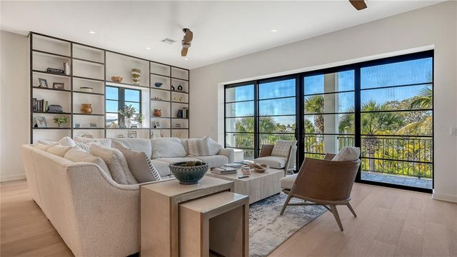 5263 AVENIDA DE CORTEZ, Sarasota, FL 34242