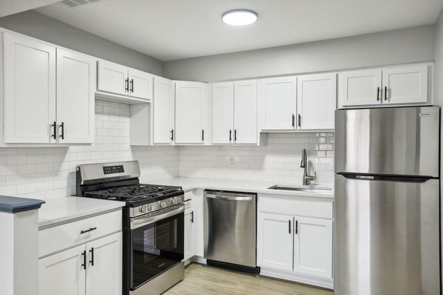 3606 E 34th Street, Minneapolis, MN 55406