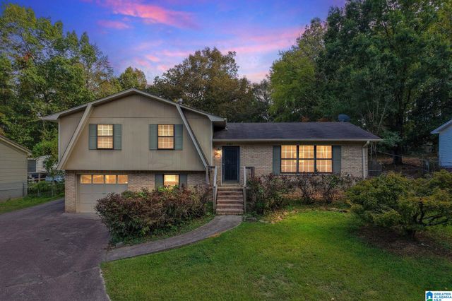 2925 WOOD DRIVE NE, Center Point, AL 35215