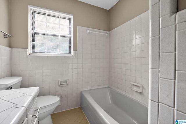 2925 WOOD DRIVE NE, Center Point, AL 35215