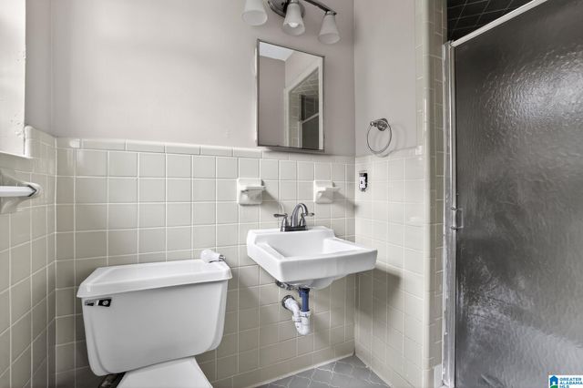 2925 WOOD DRIVE NE, Center Point, AL 35215