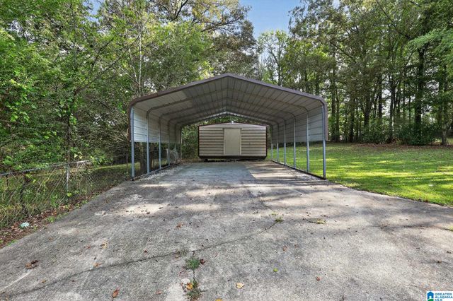 2925 WOOD DRIVE NE, Center Point, AL 35215