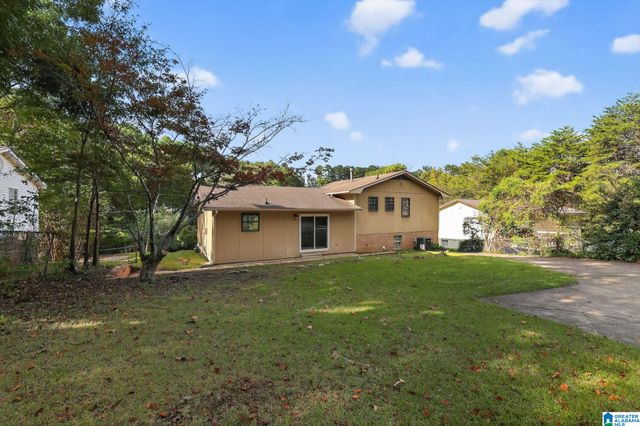 2925 WOOD DRIVE NE, Center Point, AL 35215