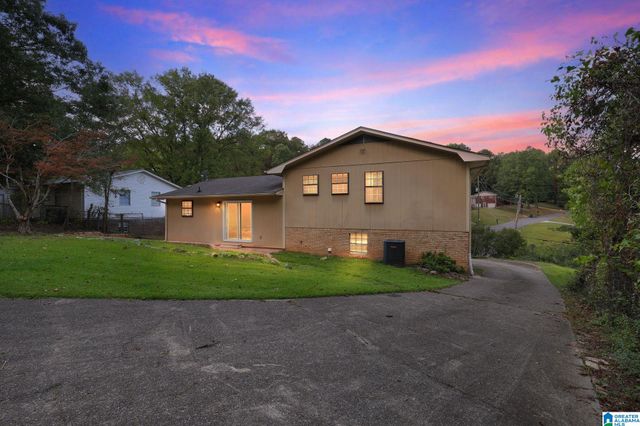 2925 WOOD DRIVE NE, Center Point, AL 35215