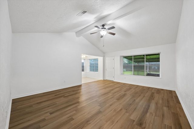 2114 Mocking Bird Lane, La Porte, TX 77571