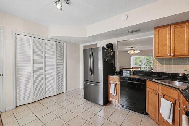 10346 CARROLLWOOD LANE 178, Tampa, FL 33618